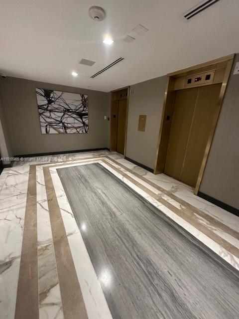 MARINA TOWER CONDO - Residential Lease