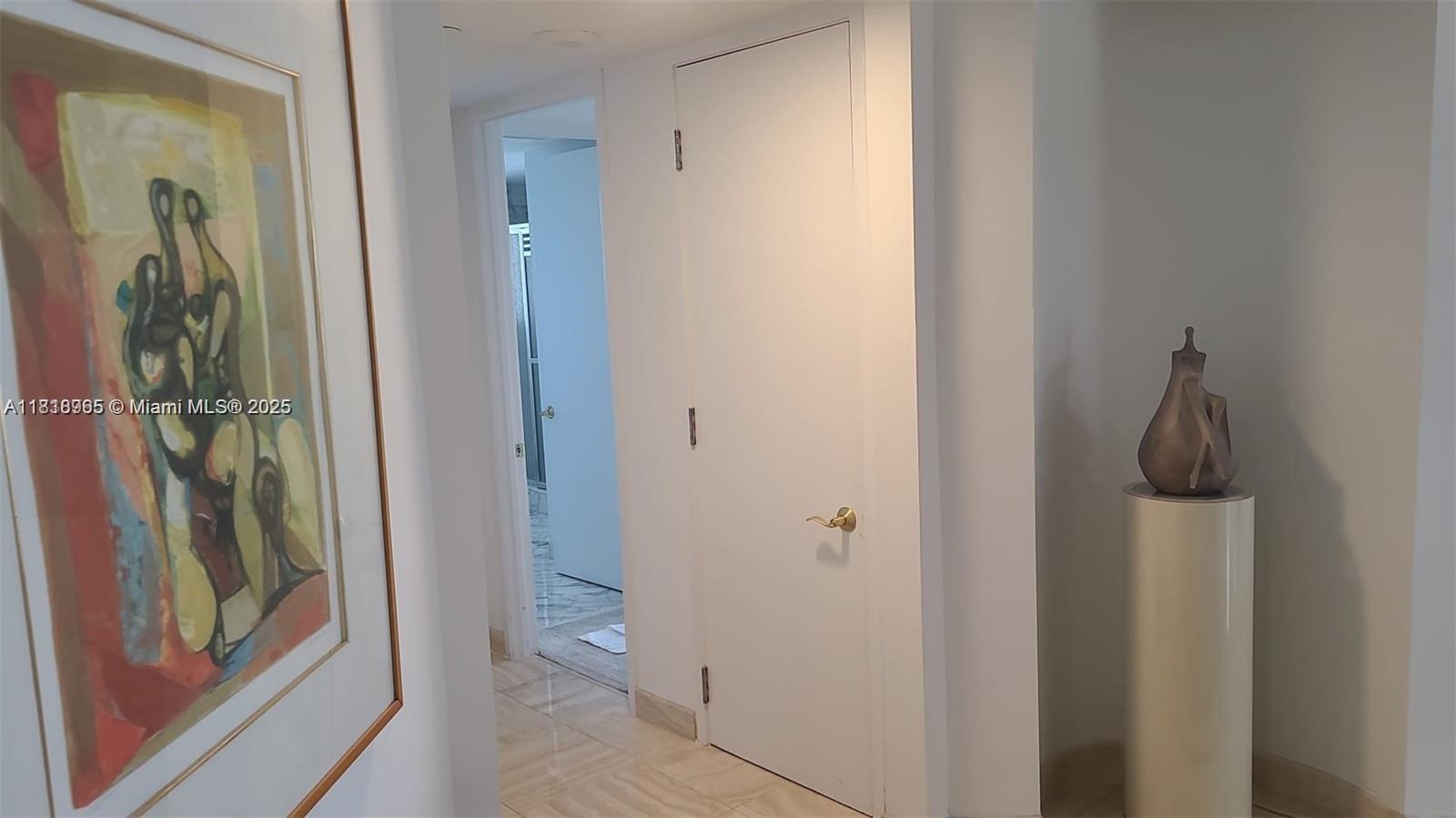 MARINA TOWER CONDO - Residential Lease