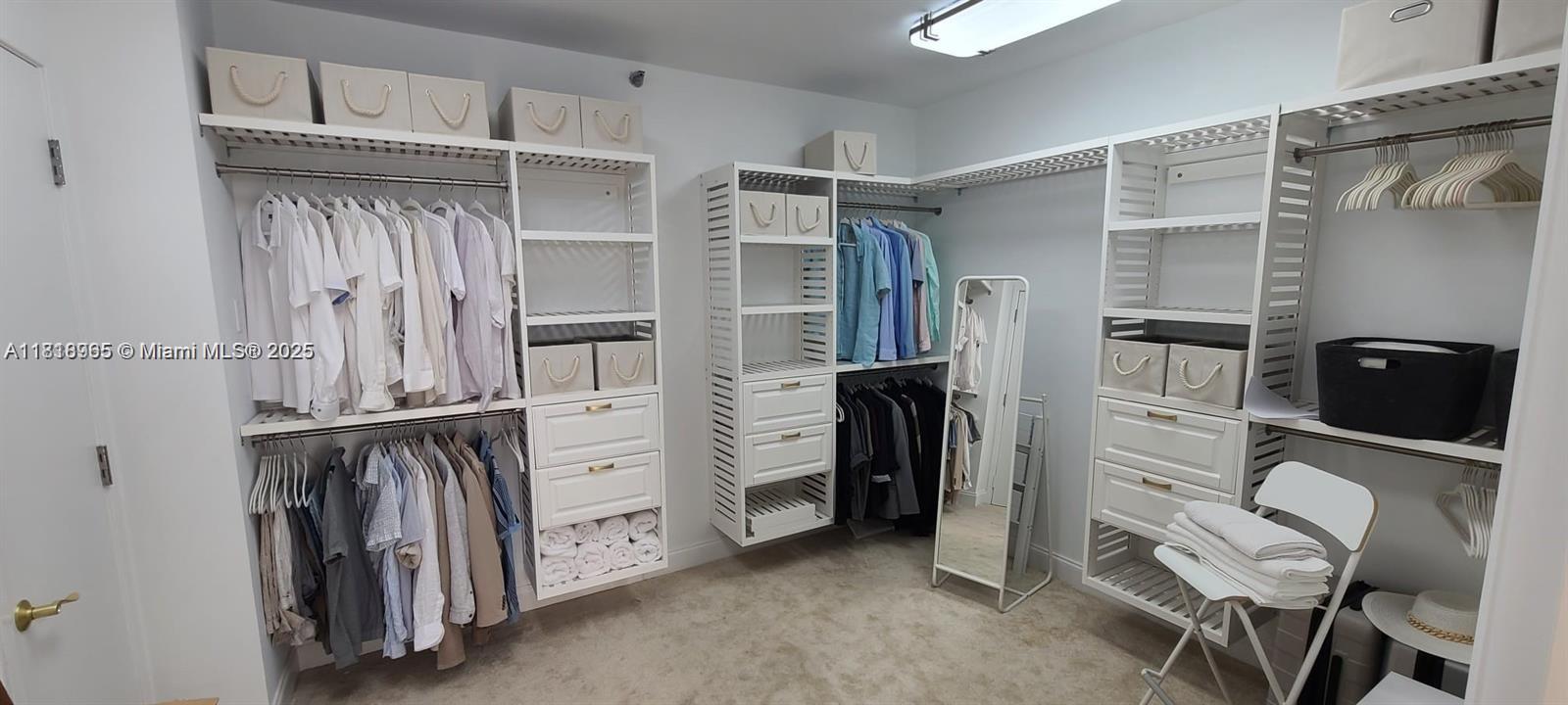 MARINA TOWER CONDO - Residential Lease