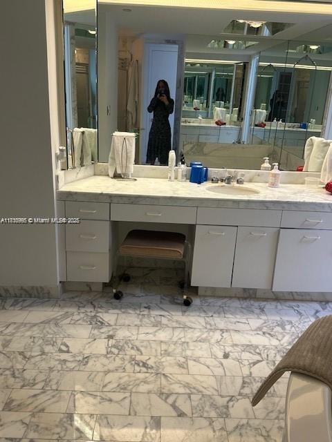MARINA TOWER CONDO - Residential Lease