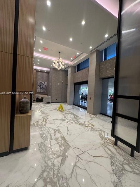 MARINA TOWER CONDO - Residential Lease