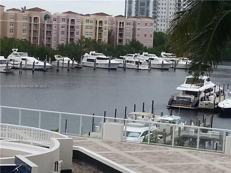 MARINA TOWER CONDO - Residential Lease