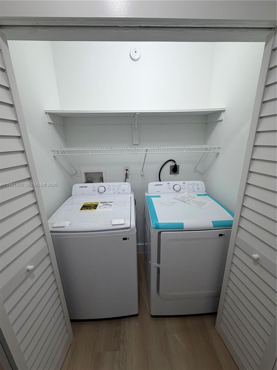 WINSOR MANOR 2ND ADDN - Residential