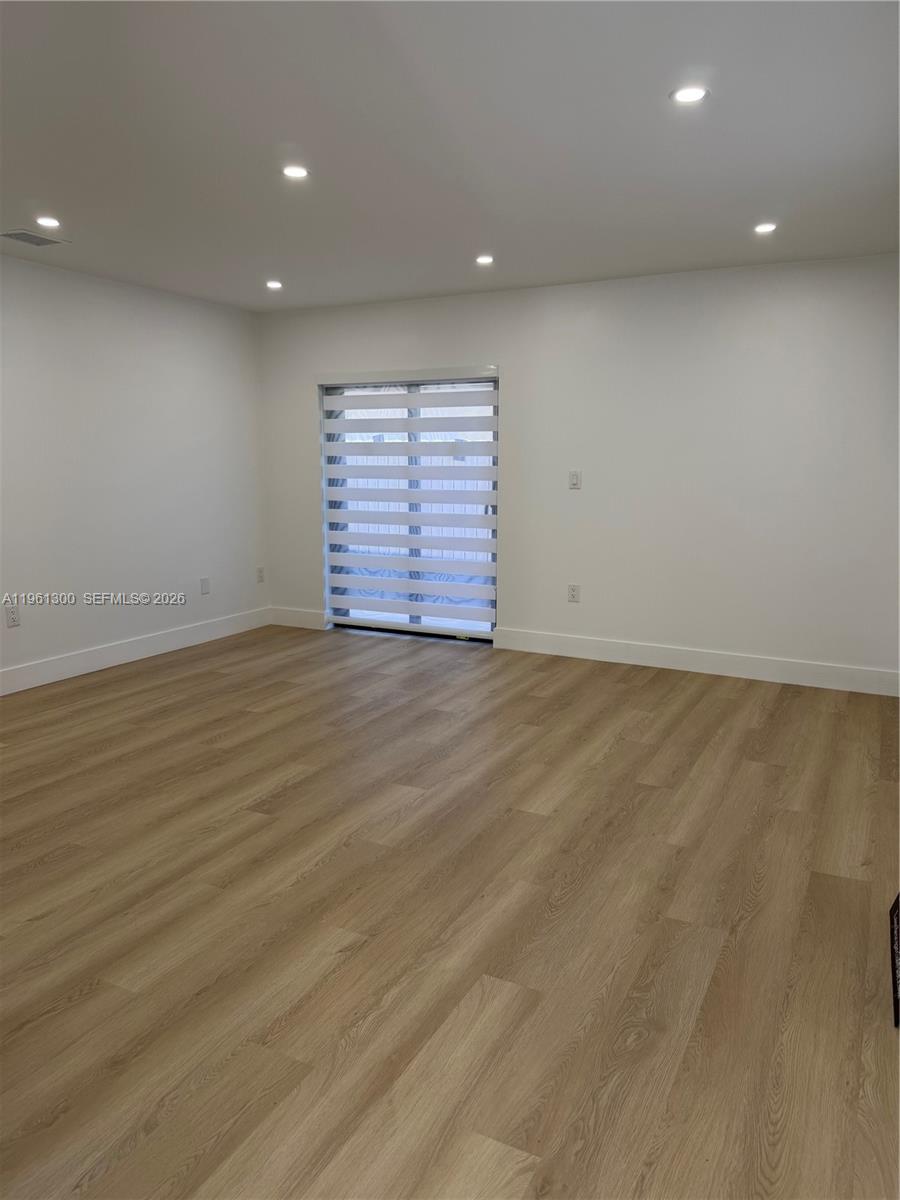 WINSOR MANOR 2ND ADDN - Residential