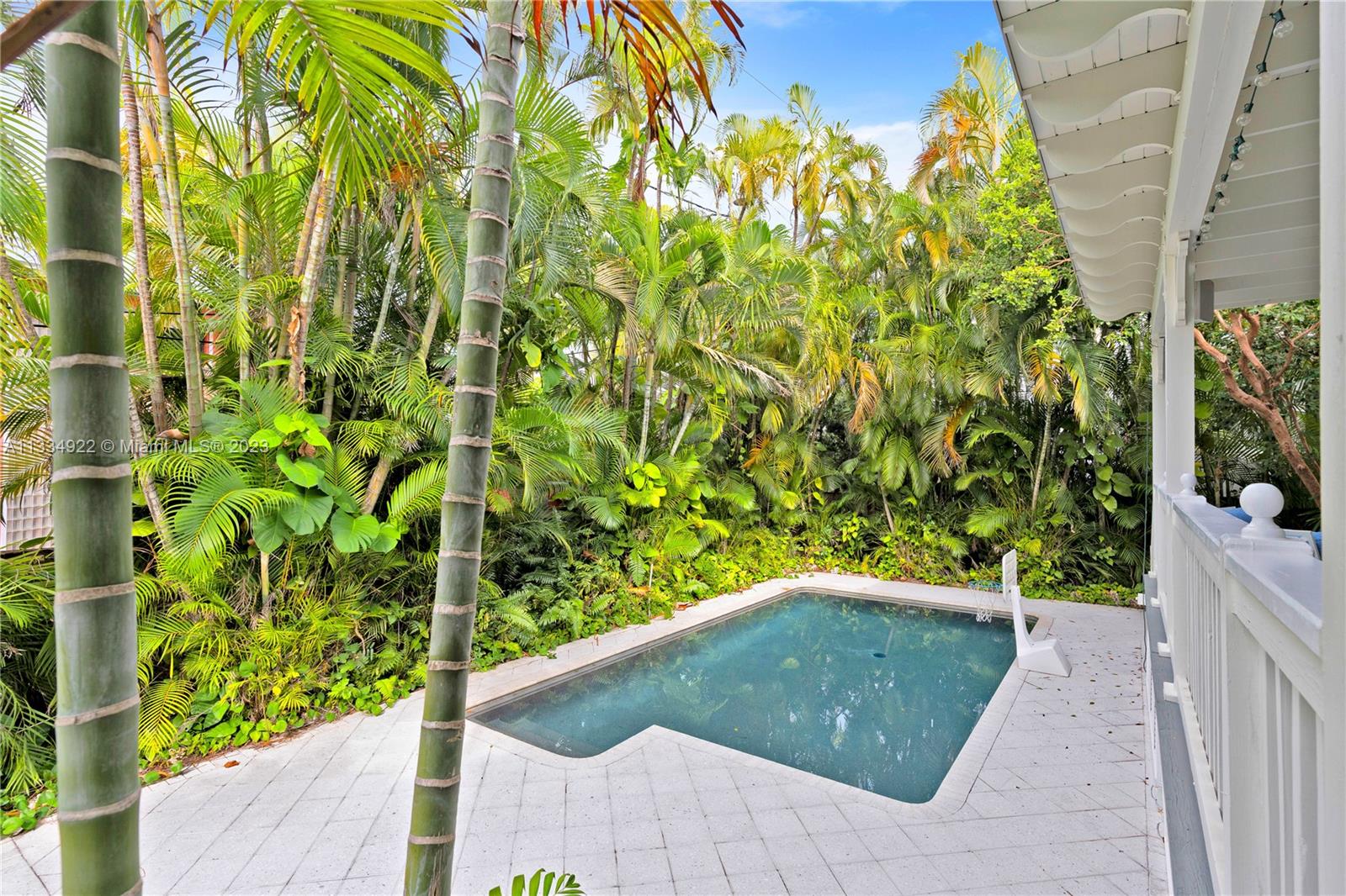 BISCAYNE KEY ESTATES - Residential