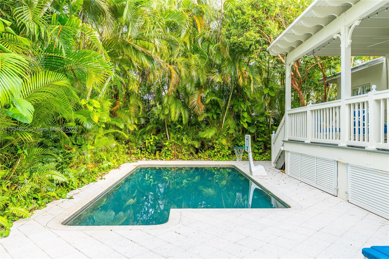 BISCAYNE KEY ESTATES - Residential