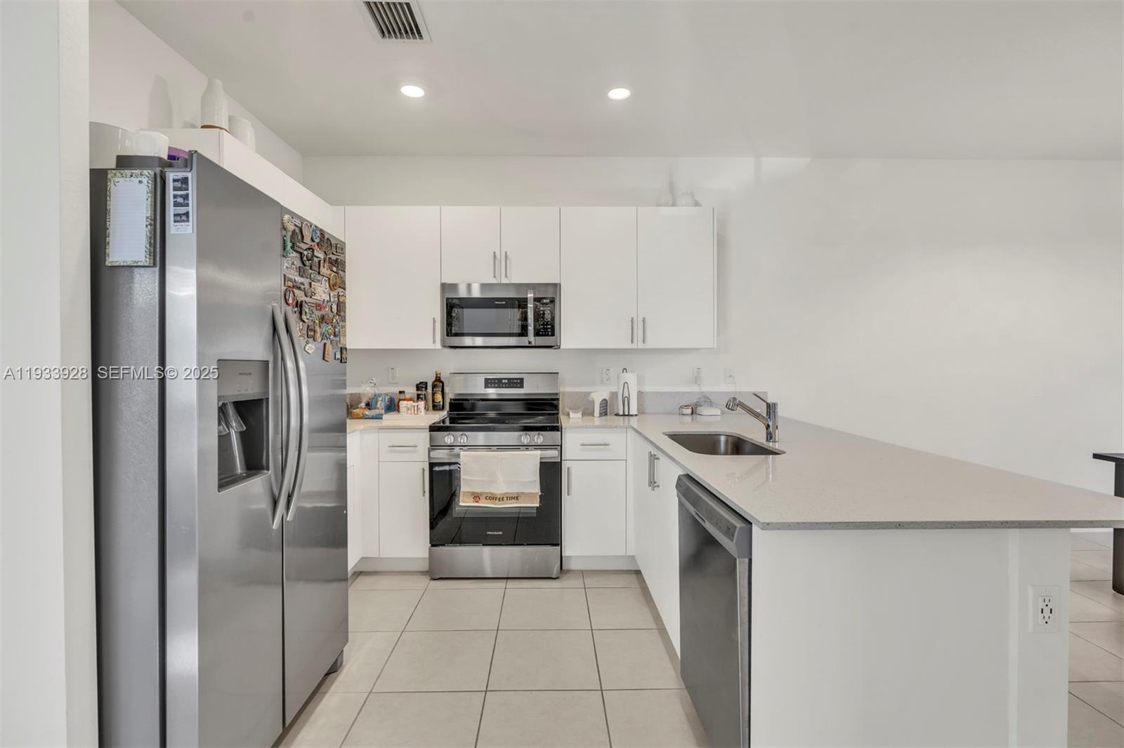 WINDSOR SQUARE - Residential