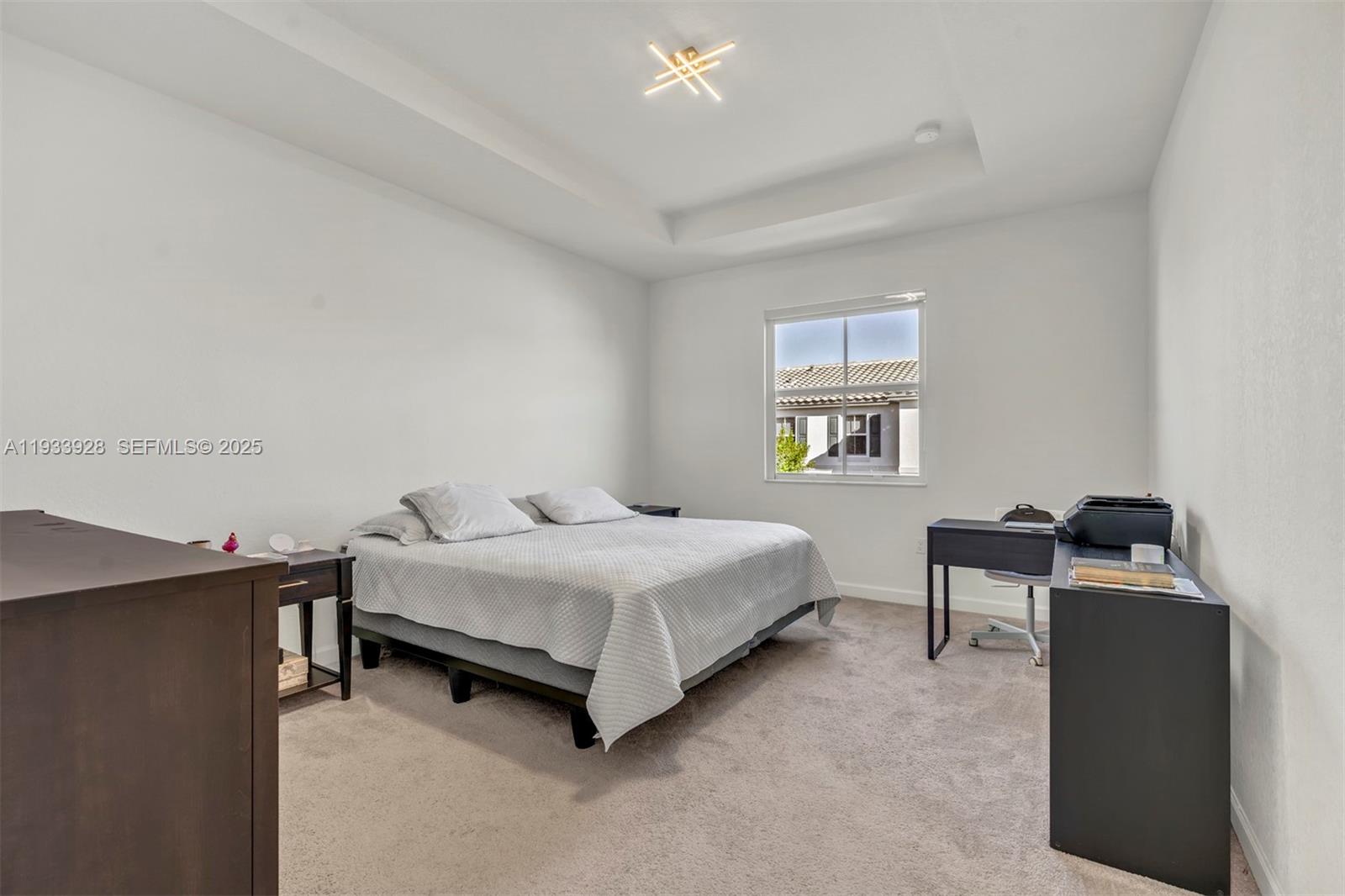 WINDSOR SQUARE - Residential