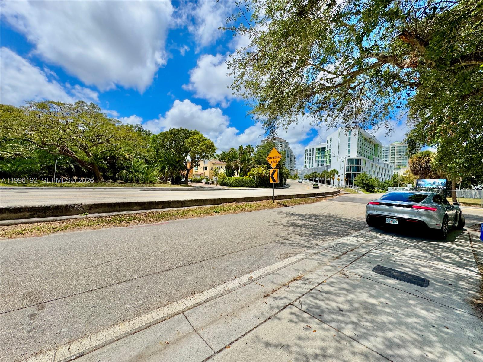 TOWN OF FORT LAUDERDALE B - Residential Lease