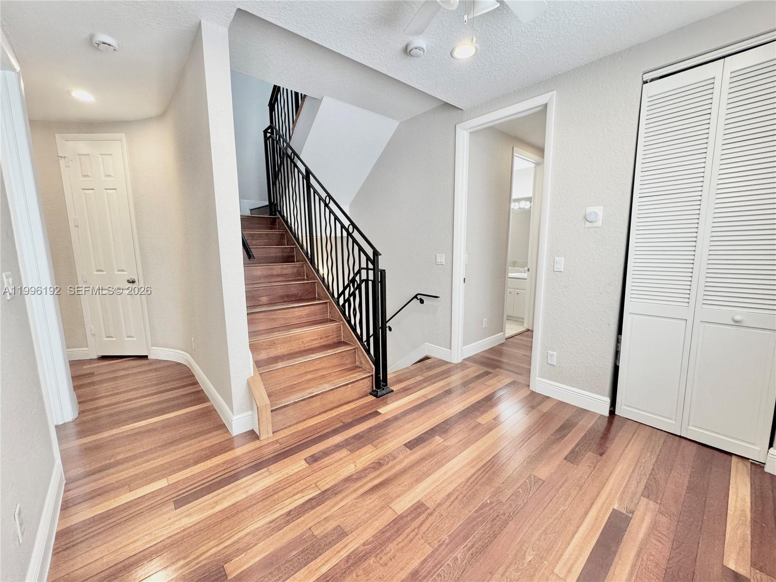 TOWN OF FORT LAUDERDALE B - Residential Lease