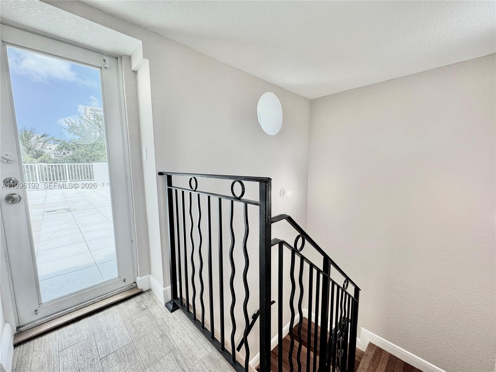 TOWN OF FORT LAUDERDALE B - Residential Lease