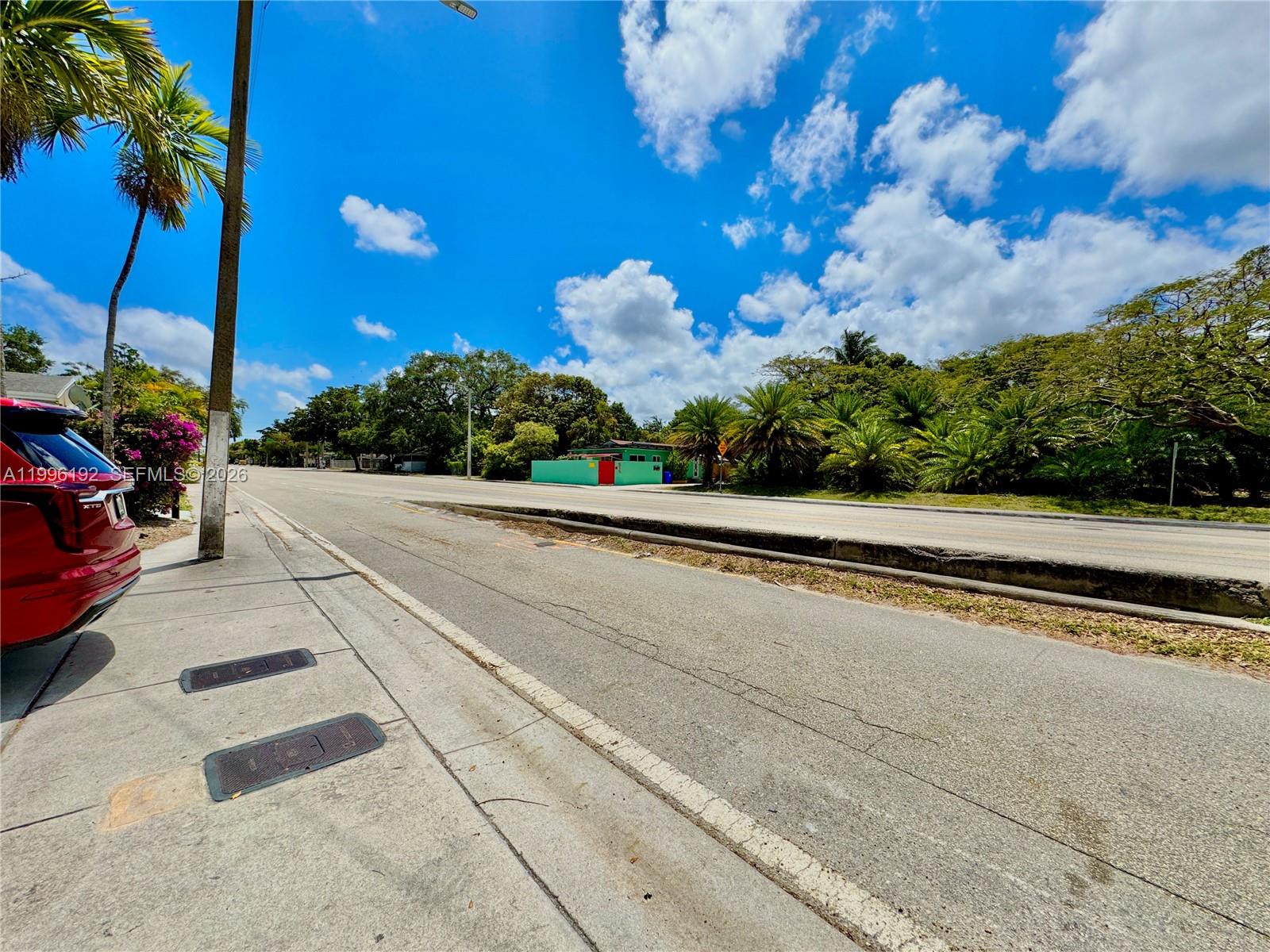 TOWN OF FORT LAUDERDALE B - Residential Lease