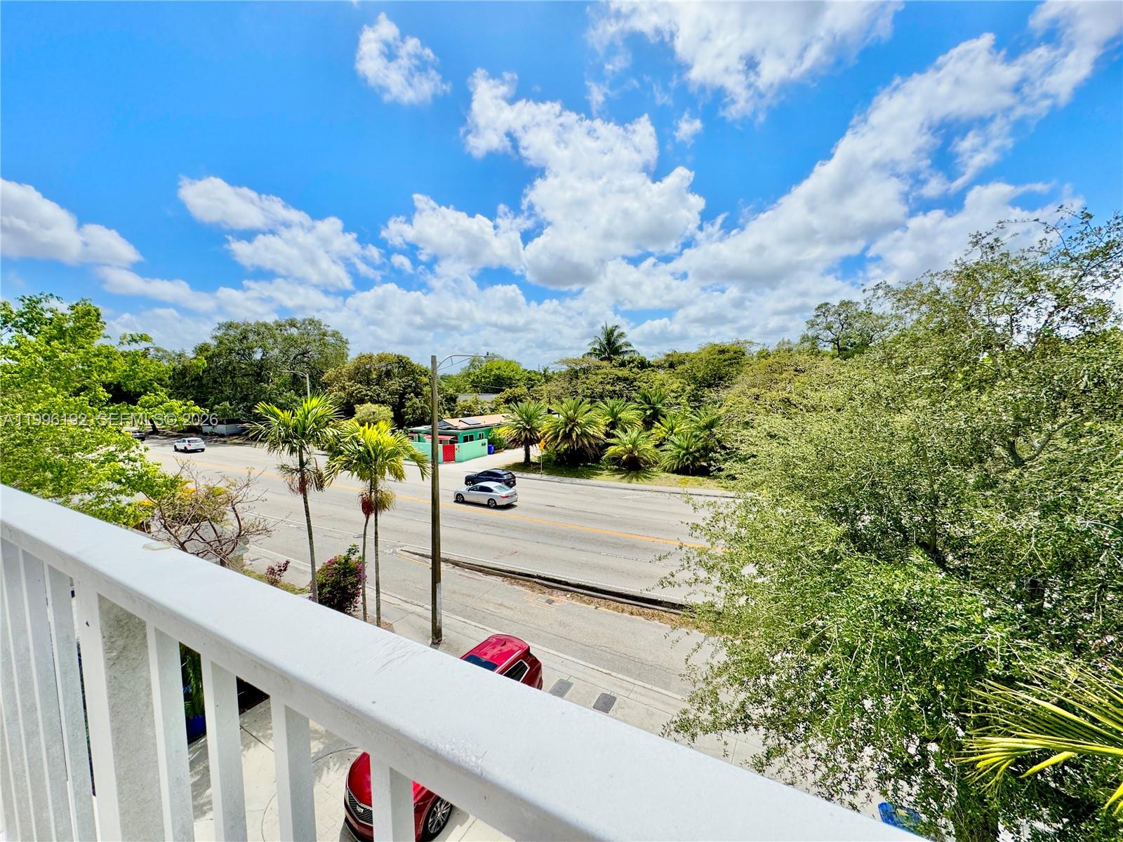 TOWN OF FORT LAUDERDALE B - Residential Lease