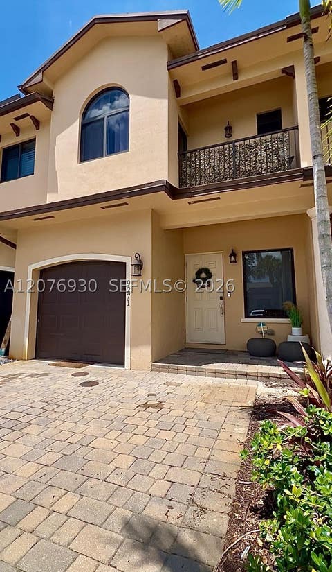 Photo of 9271 NW 16th St, Pembroke Pines, FL 33027 (MLS # A12076930)