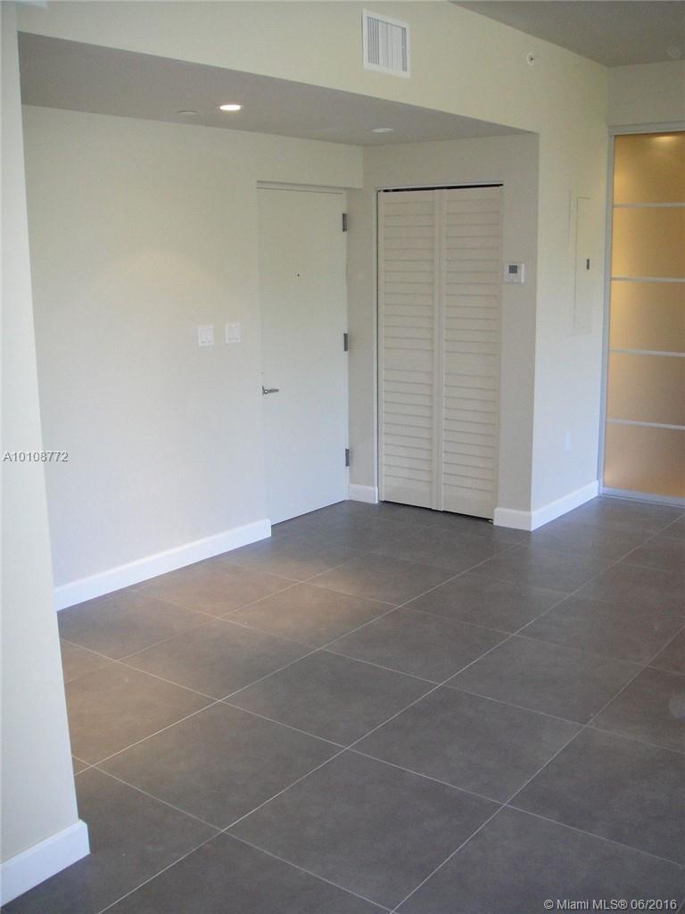 PARC CENTRAL SOUTH - Residential Lease