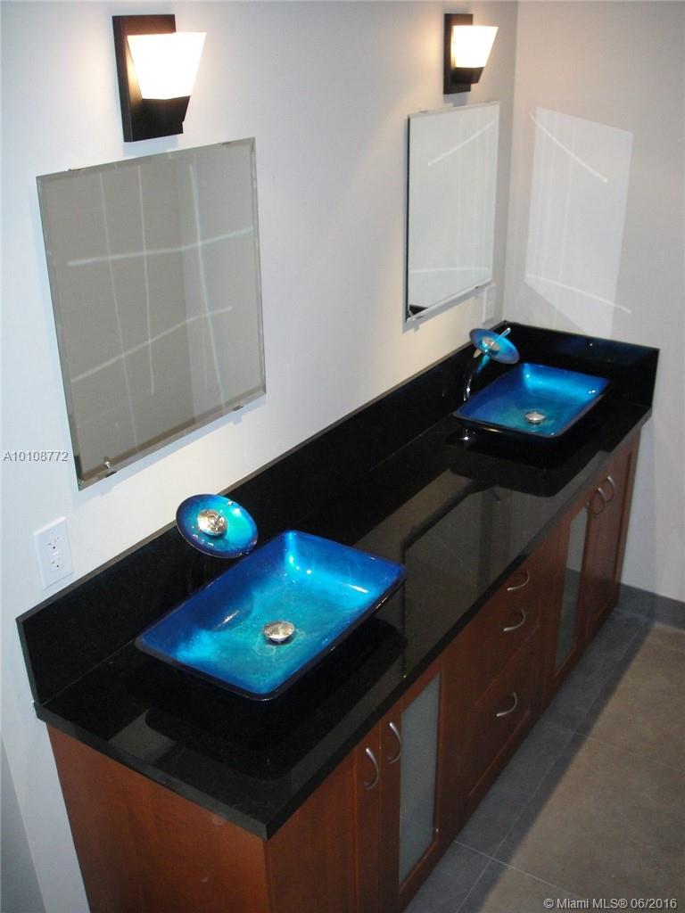 PARC CENTRAL SOUTH - Residential Lease