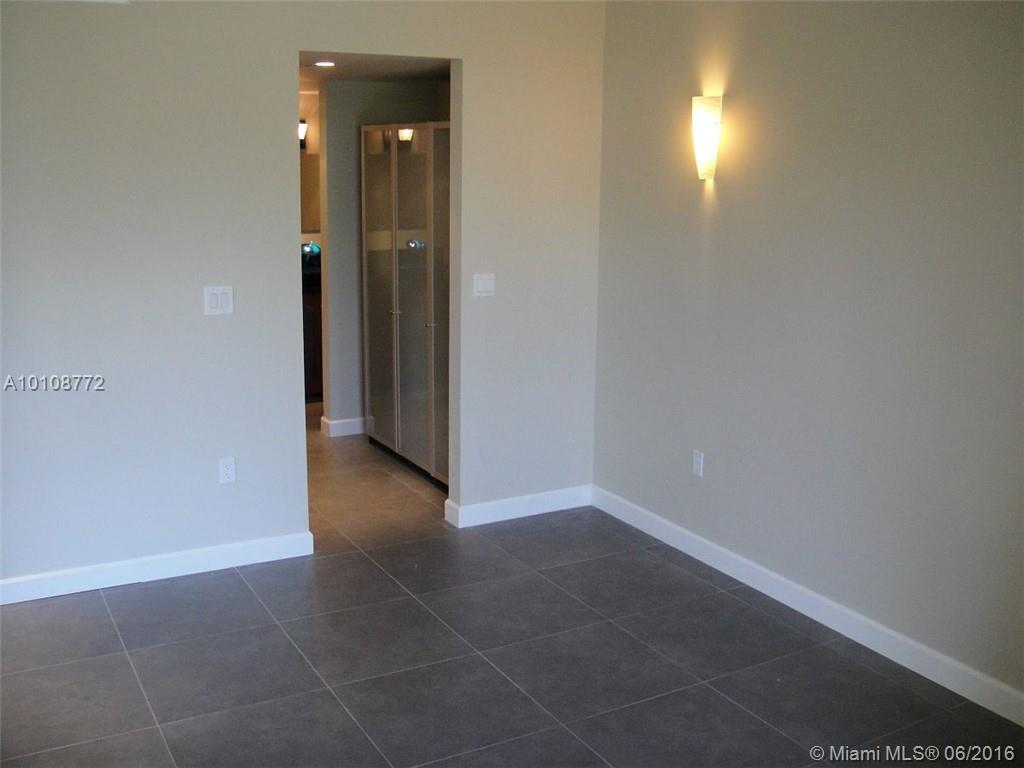 PARC CENTRAL SOUTH - Residential Lease