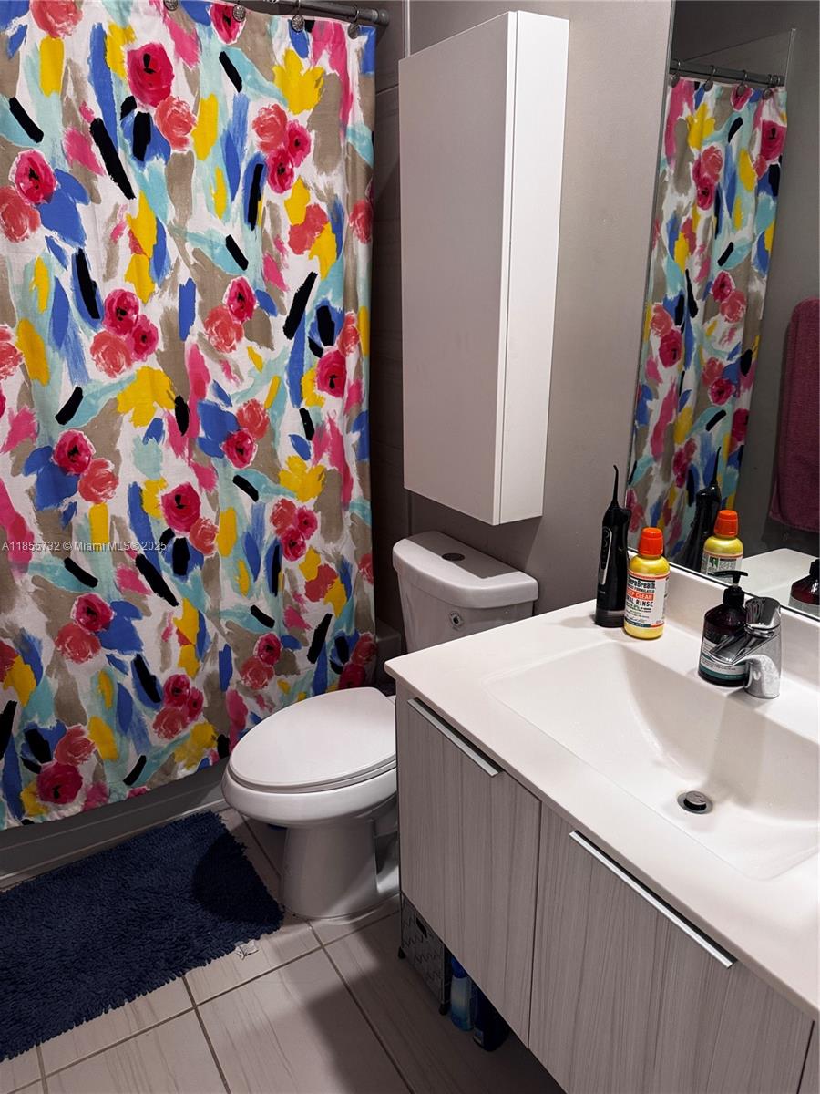 GRAND BAY SOUTH TOWNHOMES - Residential Lease