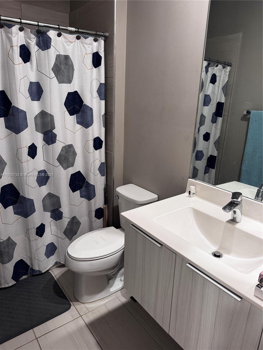 GRAND BAY SOUTH TOWNHOMES - Residential Lease