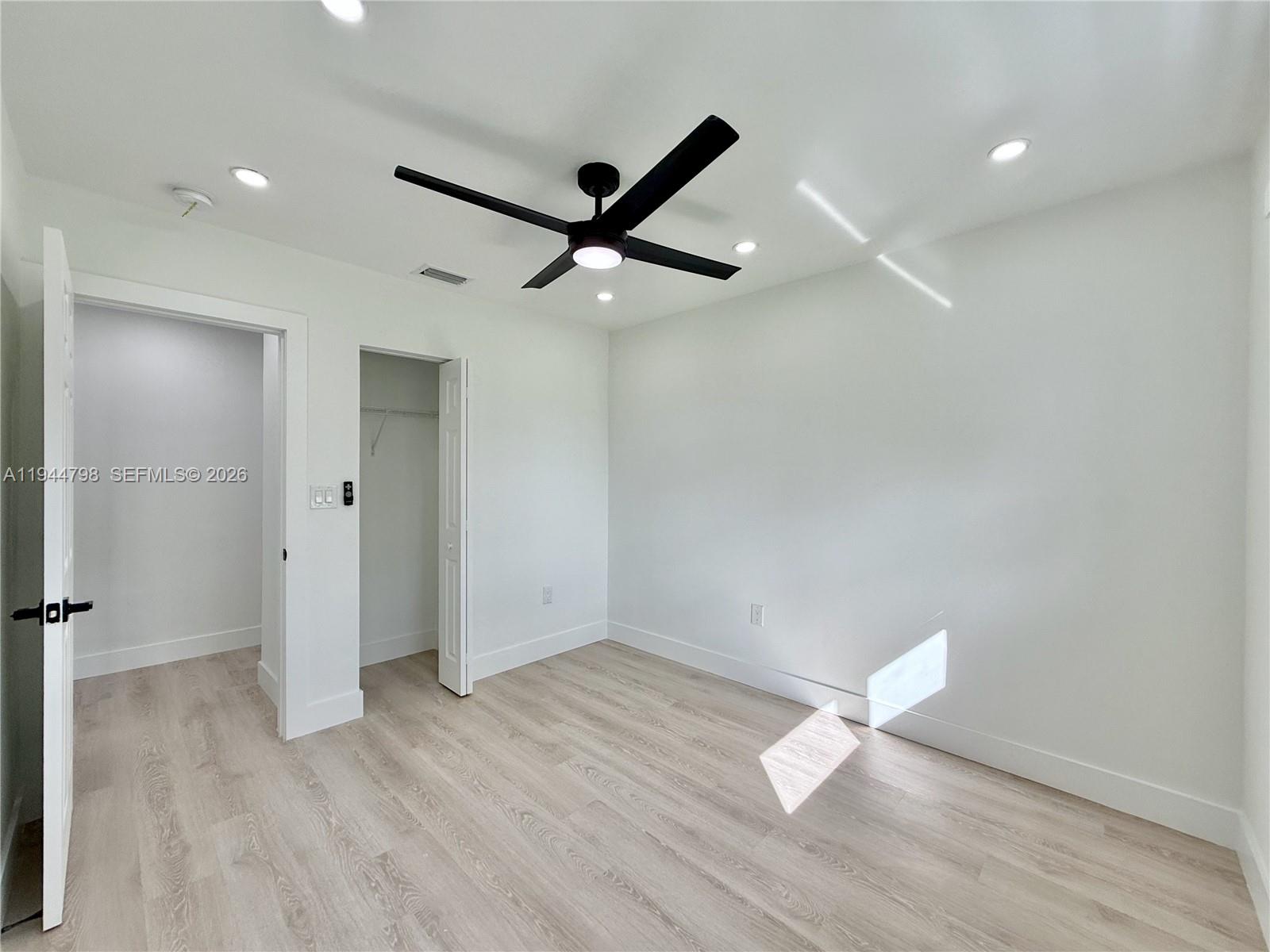 TROPICANA PARK HOMES - Residential