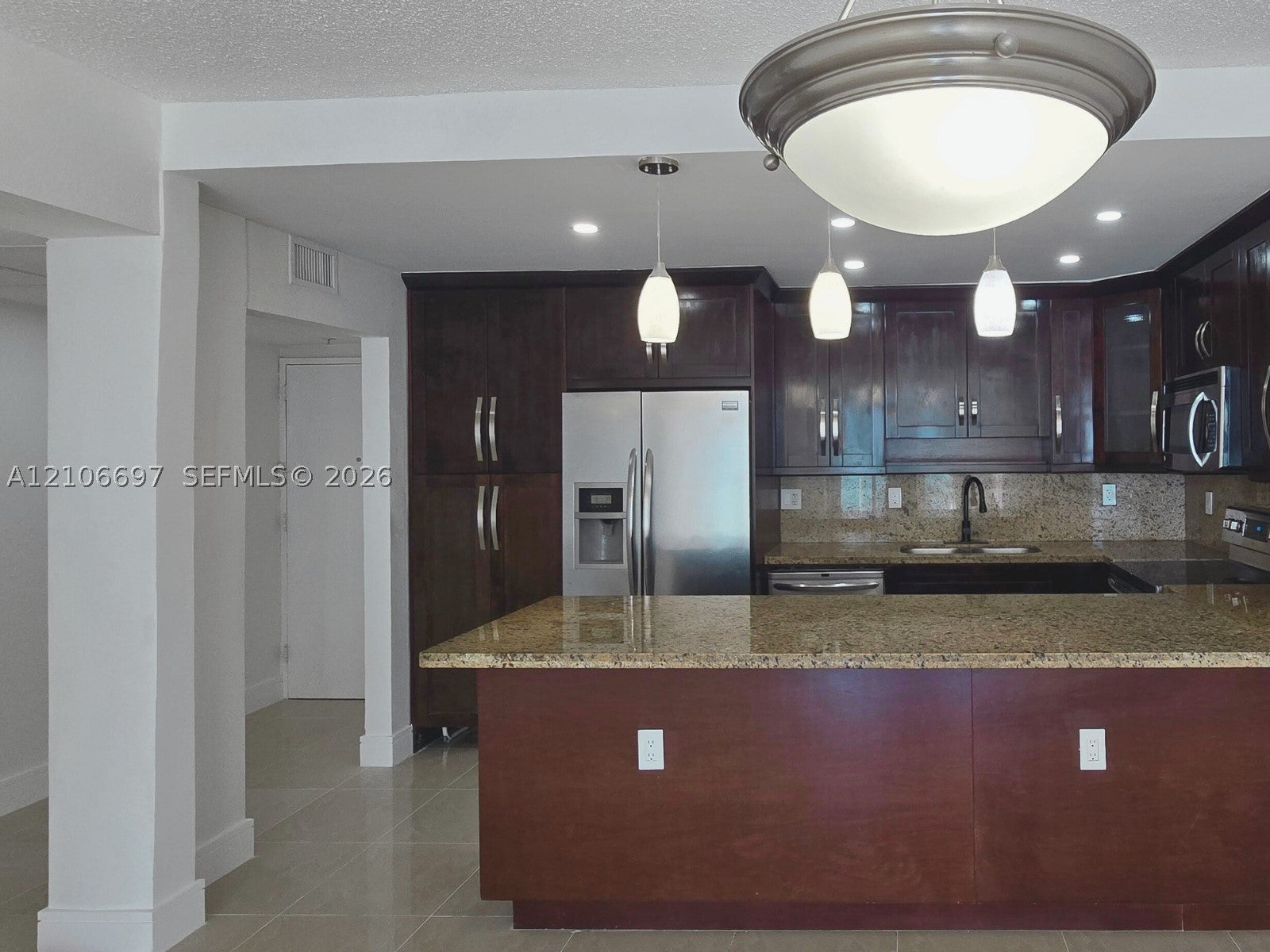 19380 Collins Ave 1002