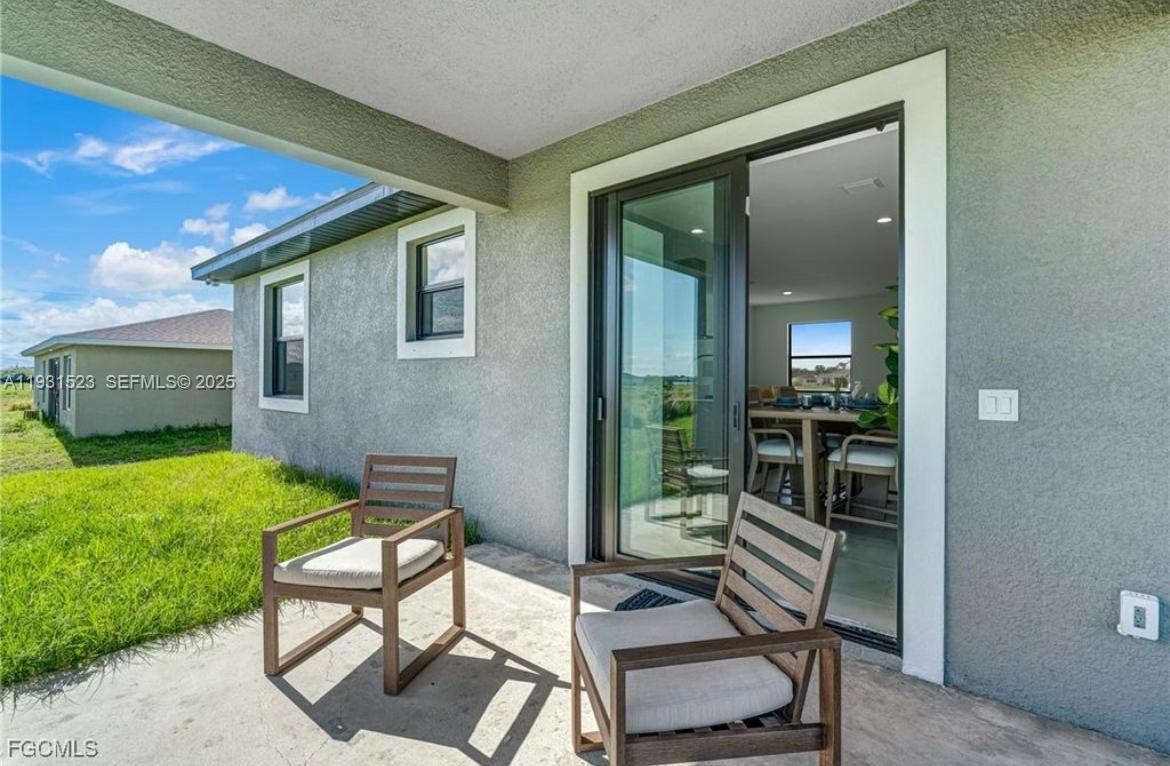 PORT LABEL - Residential