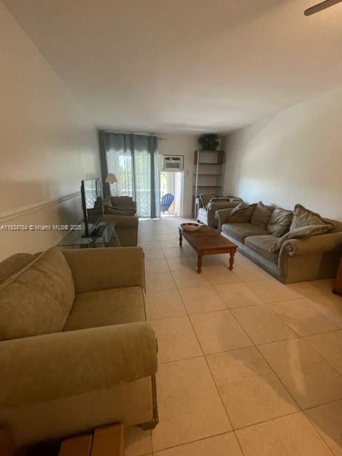 6580 Santona St A39