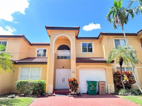 203 Maple Ter 203 Davie FL 33325