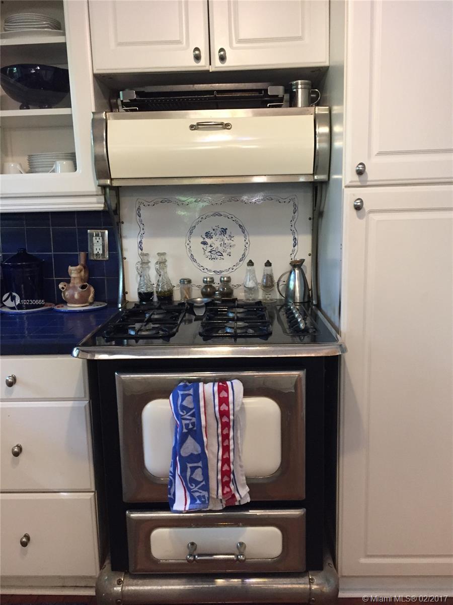 Shadowlawn - Residential