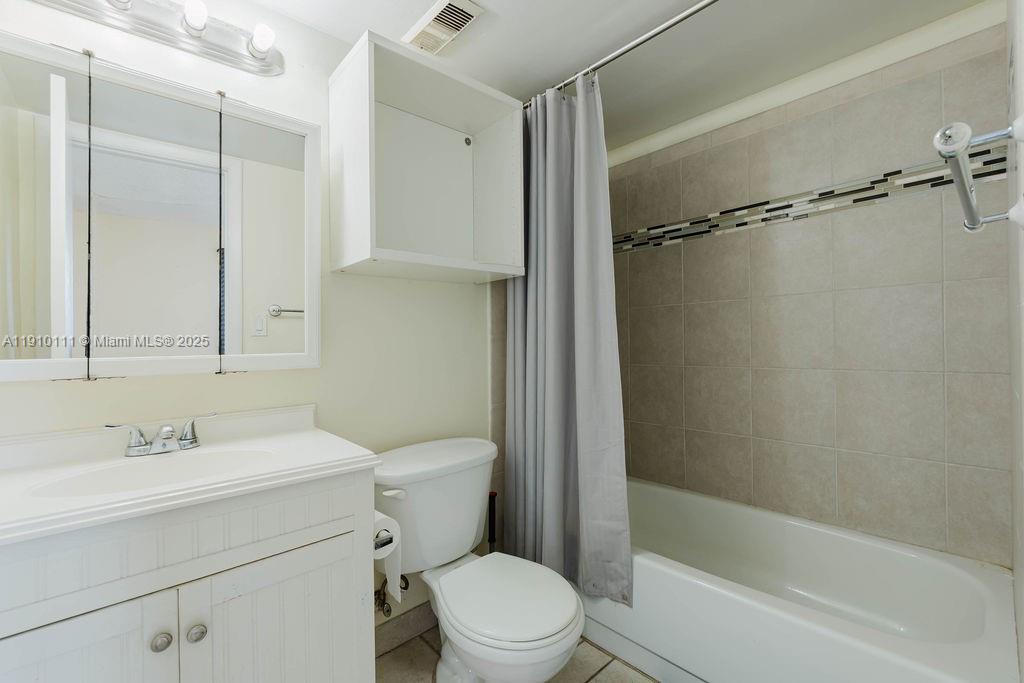 SUN RUN NO II CONDO - Residential