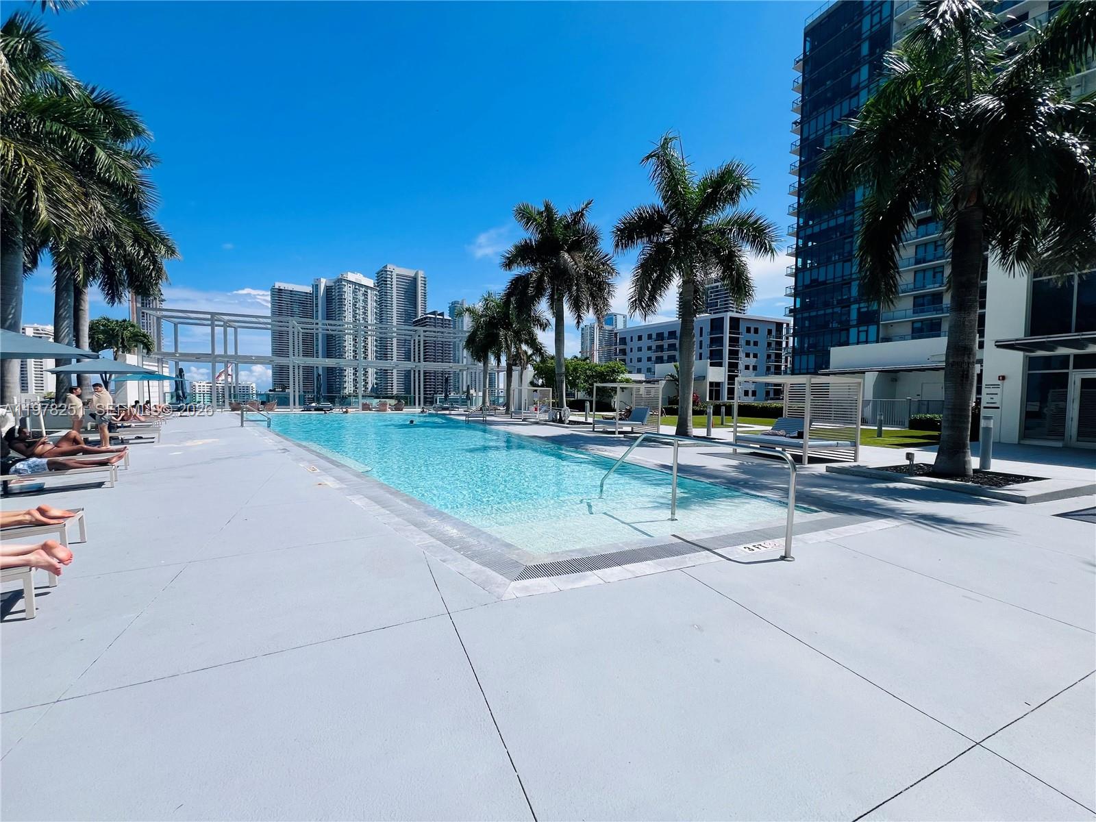 FOUR MIDTOWN MIAMI CONDO - Residential Lease