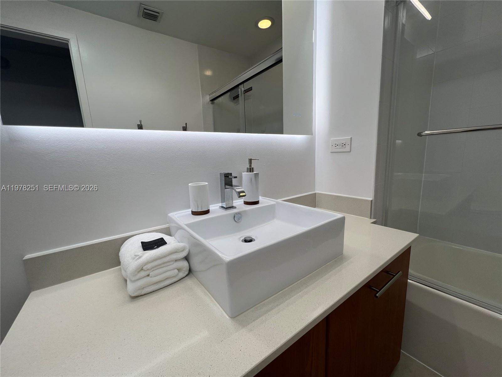 FOUR MIDTOWN MIAMI CONDO - Residential Lease