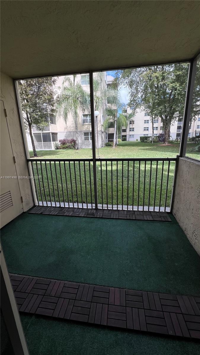 LAS VISTAS AT DORAL CONDO - Residential Lease