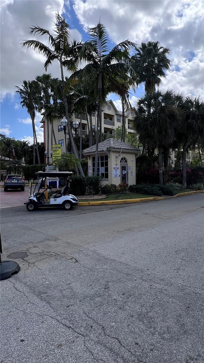 LAS VISTAS AT DORAL CONDO - Residential Lease