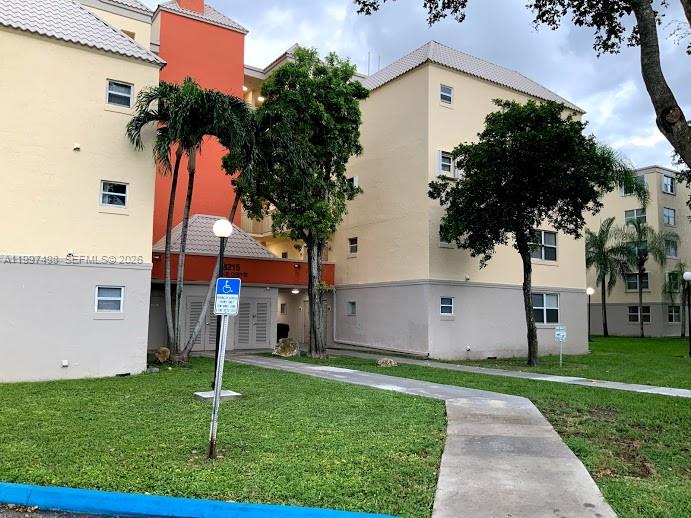 LAS VISTAS AT DORAL CONDO - Residential Lease