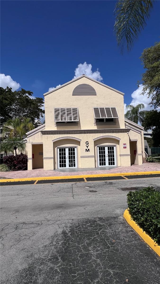 LAS VISTAS AT DORAL CONDO - Residential Lease