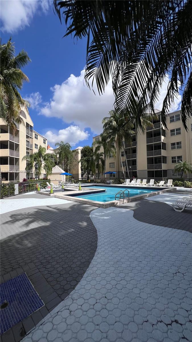 LAS VISTAS AT DORAL CONDO - Residential Lease