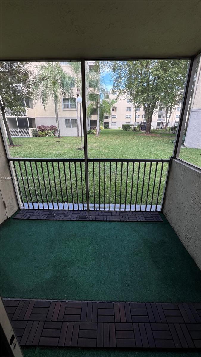 LAS VISTAS AT DORAL CONDO - Residential Lease