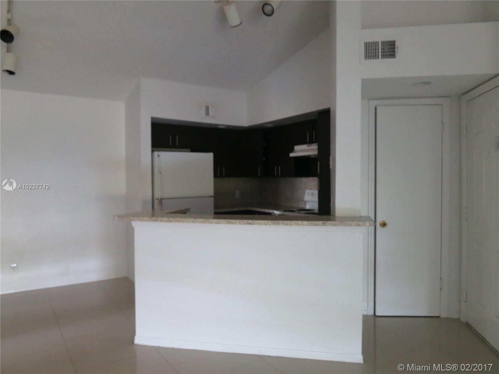 CORAL KEY CONDO - Residential Lease