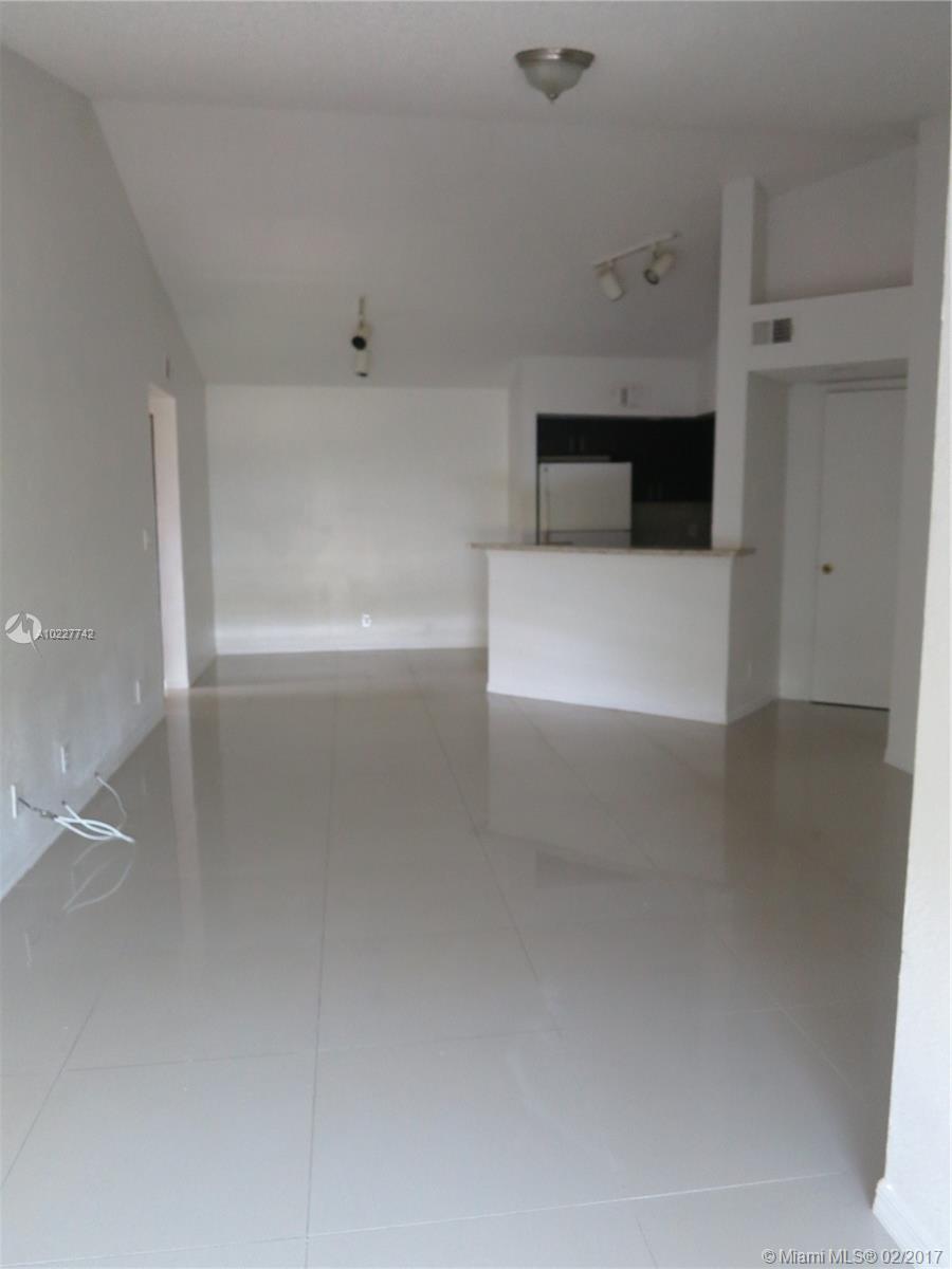 CORAL KEY CONDO - Residential Lease