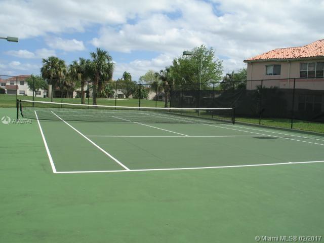 CORAL KEY CONDO - Residential Lease