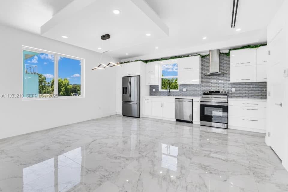 KEY LARGO OCEAN RESORT CO - Residential