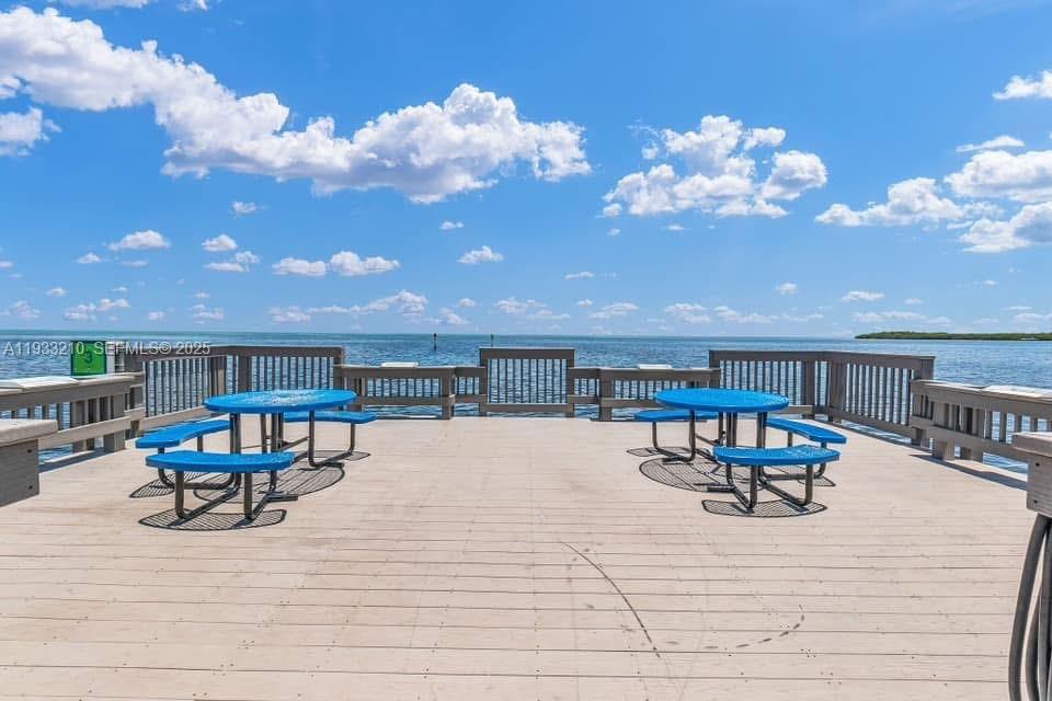 KEY LARGO OCEAN RESORT CO - Residential