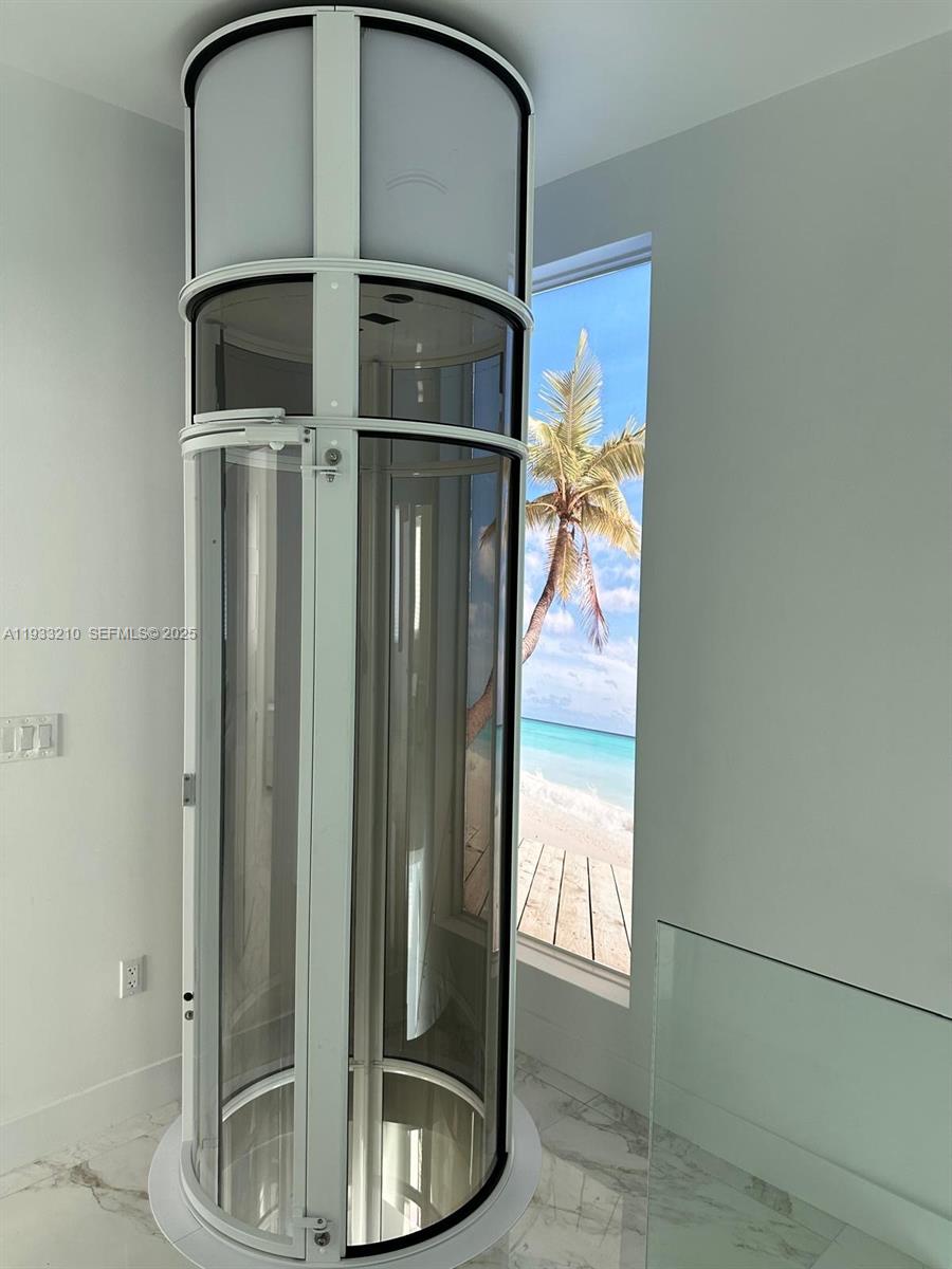 KEY LARGO OCEAN RESORT CO - Residential