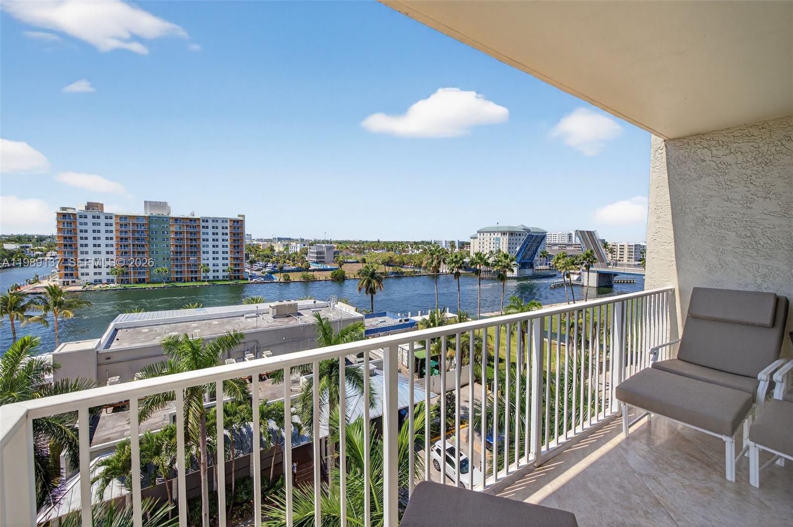 TIDES AT BRIDGESIDE SQUAR - Residential