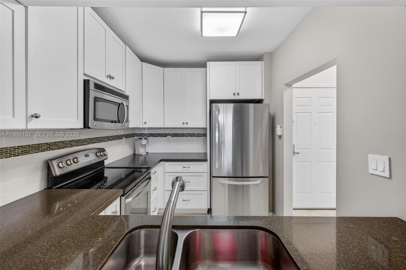 TIDES AT BRIDGESIDE SQUAR - Residential