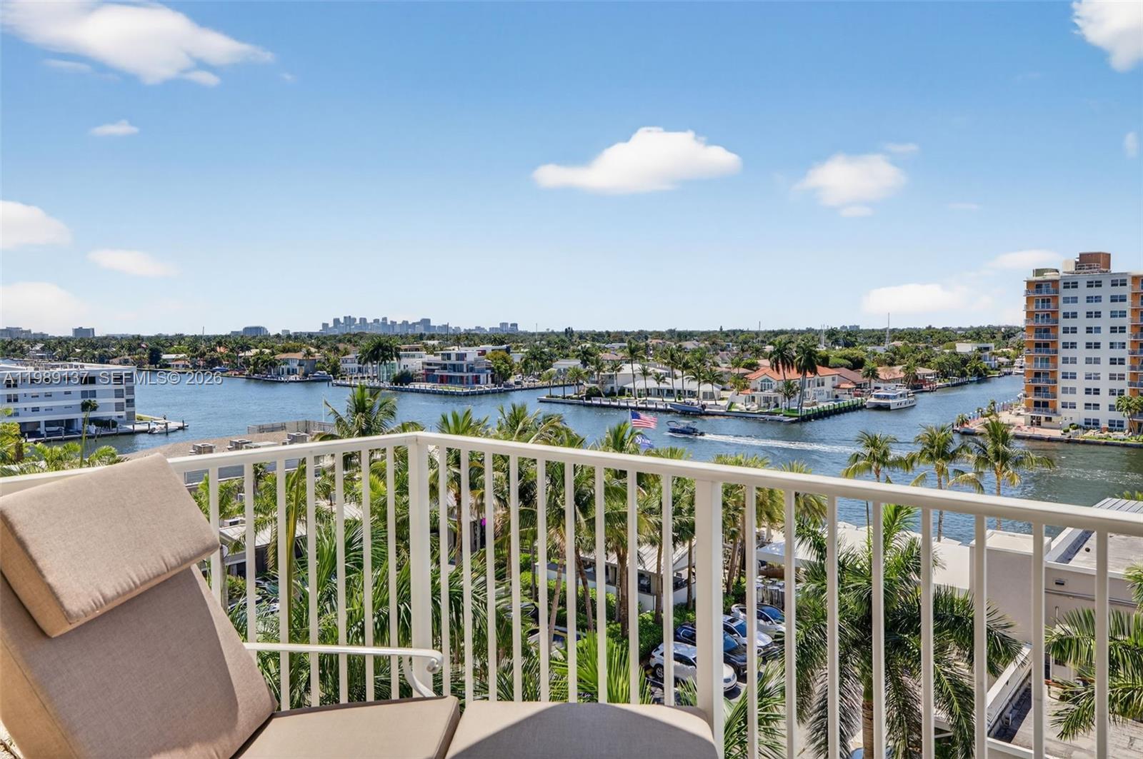 TIDES AT BRIDGESIDE SQUAR - Residential