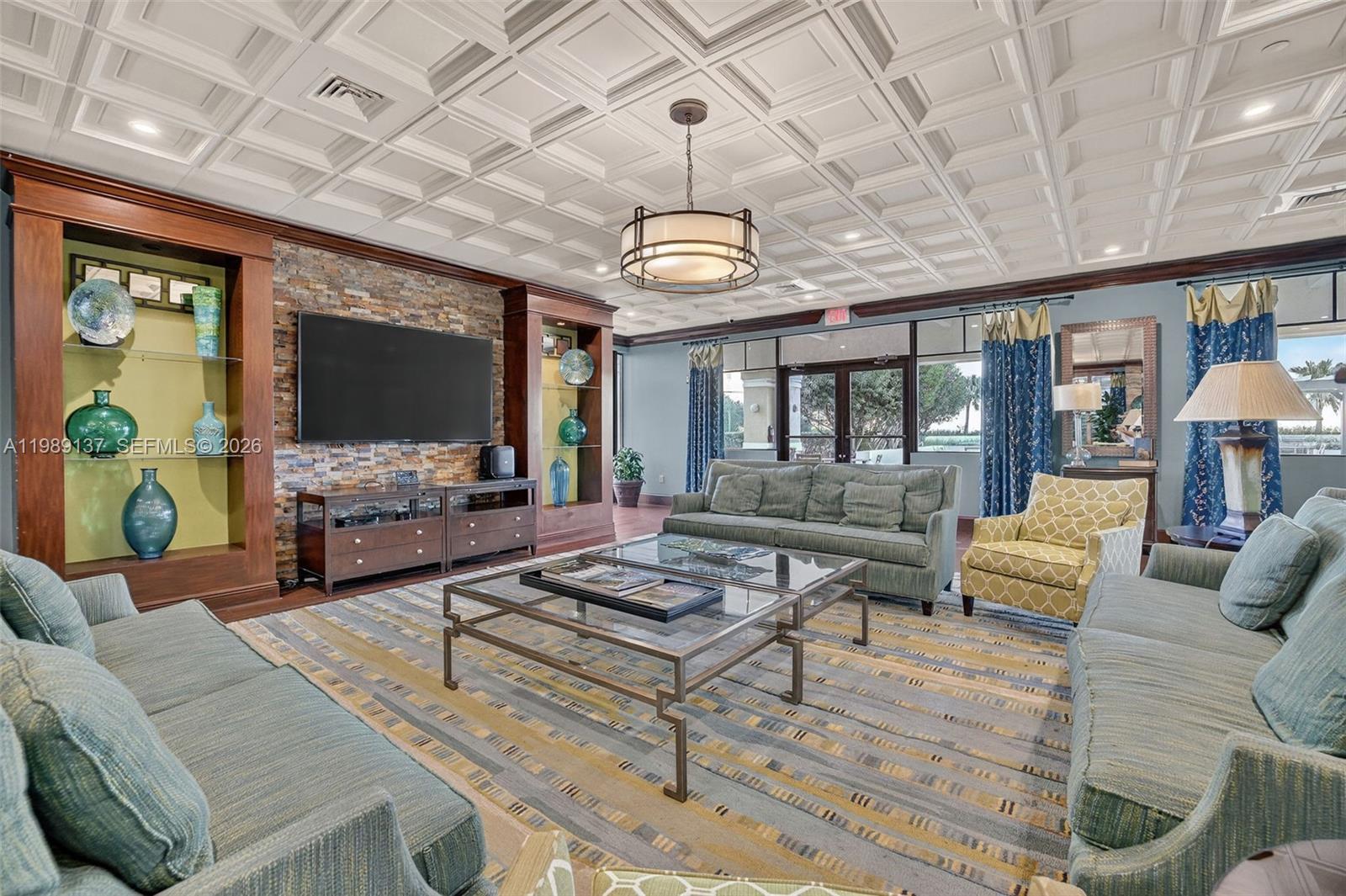 TIDES AT BRIDGESIDE SQUAR - Residential