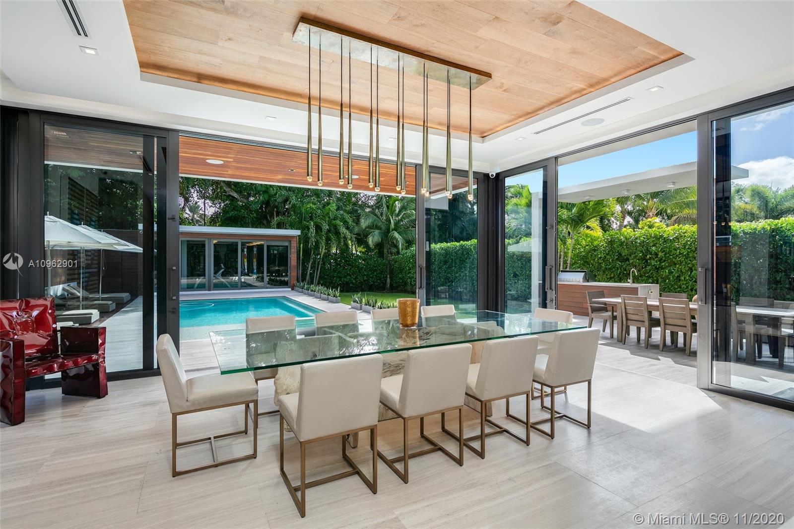 LA GORCE GOLF SUB - Residential