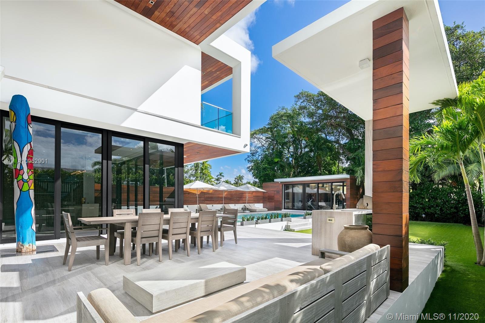 LA GORCE GOLF SUB - Residential